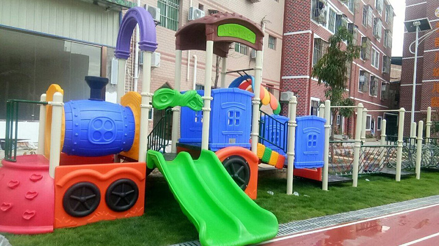 幼儿园游乐设备