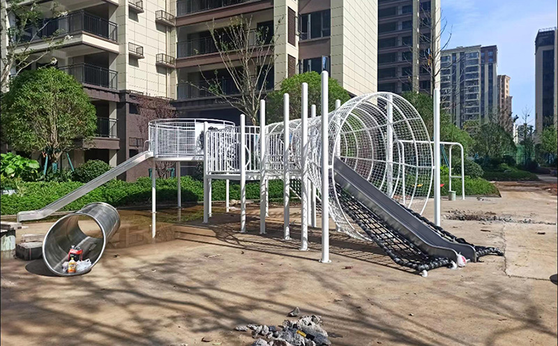户外儿童不锈钢滑梯